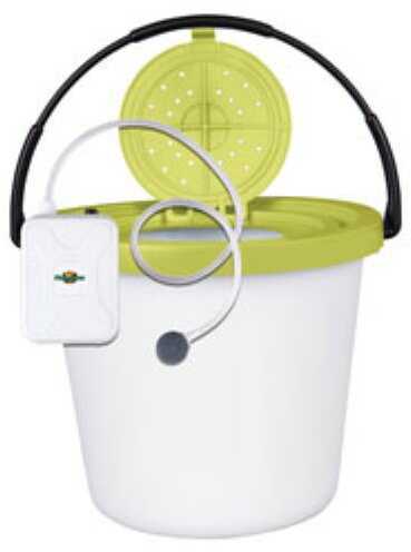 Flambeau 8 Quart Insulated Bucket With Portable Aerator One