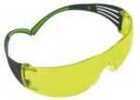 3M Peltor's SecureFit 400 Glasses features a low-profile, with flexible temples that are ideal for use with hearing protection. It contemporary, lightweight and wraparound lens design provides excelle...